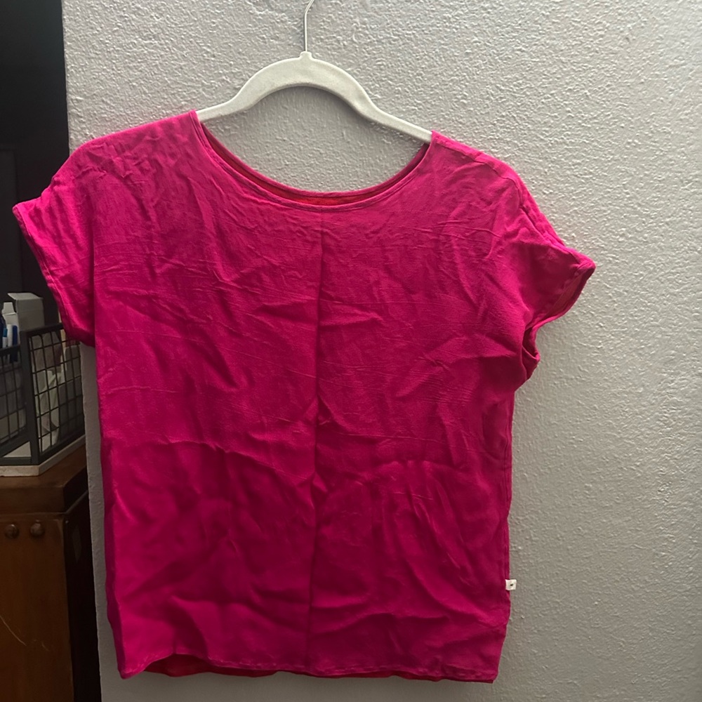 Classic Women's Short-Sleeve Tee in Bright Pink (reversible, breathable)